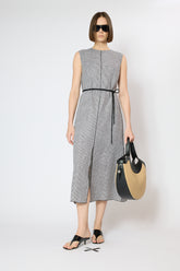 PANELLİ KETEN ELBİSE