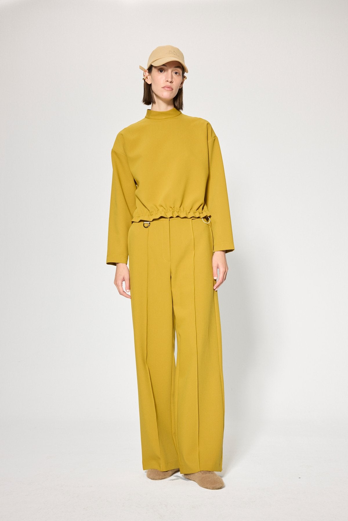TAILORED TROUSERS 