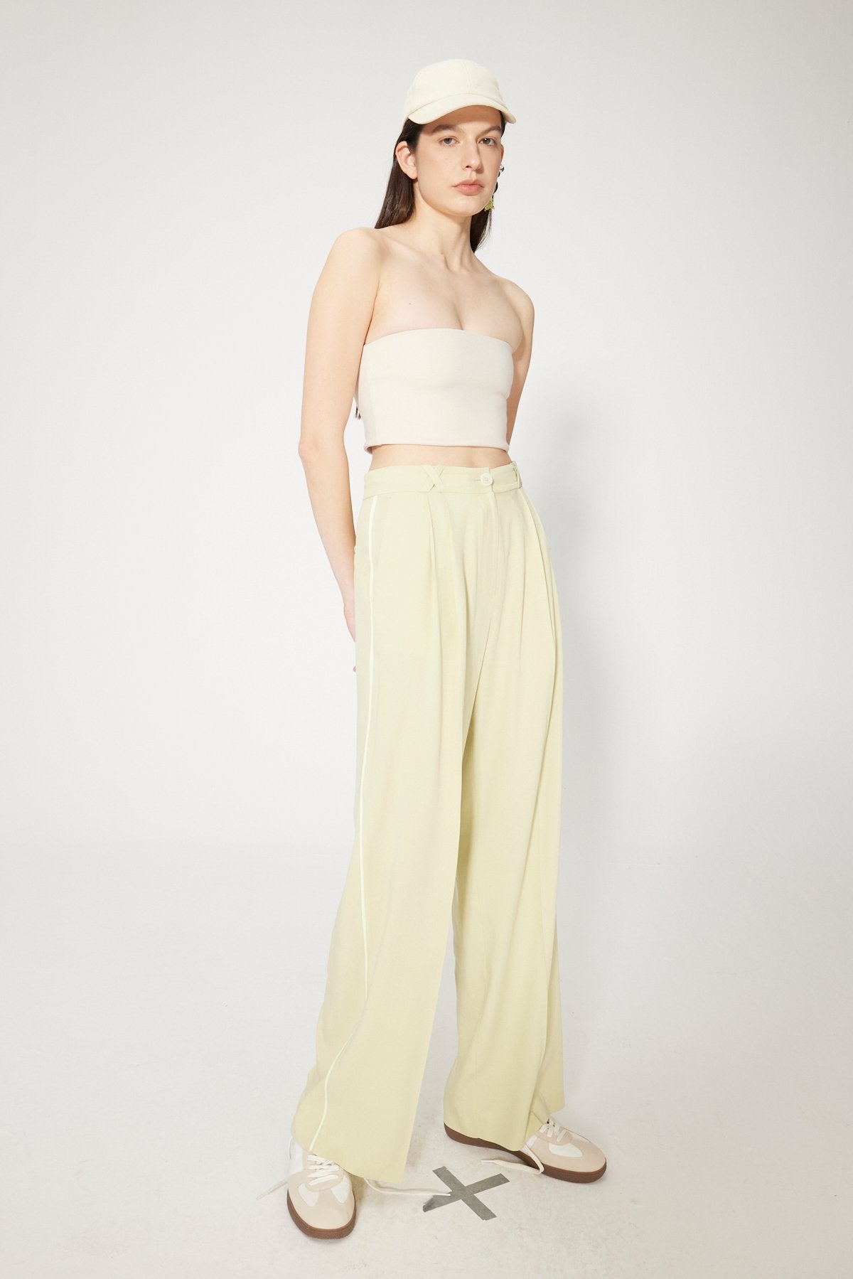 BANDAJ STRAPLEZ TOP